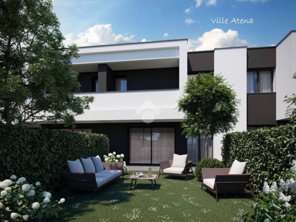 casa indipendente in vendita a Carpi in zona Centro Storico