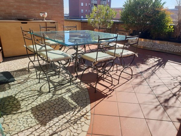 appartamento in vendita a Carpi in zona Centro Storico