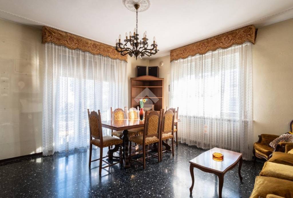 casa indipendente in vendita a Carpi