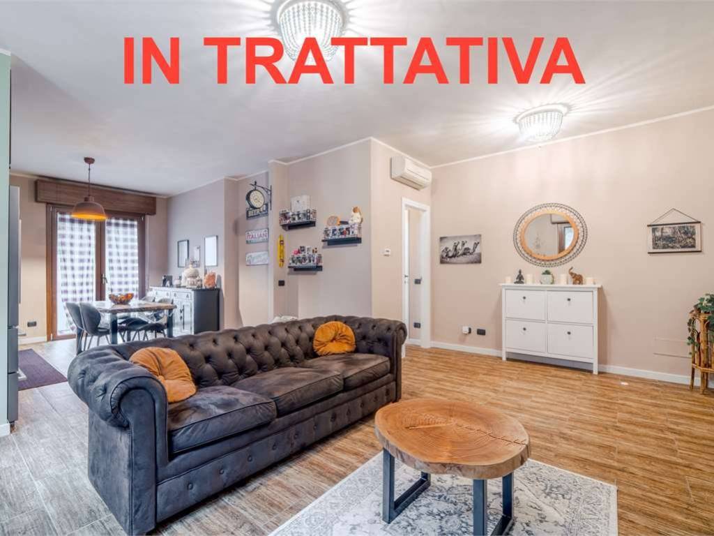 appartamento in vendita a Carpi in zona Centro Storico