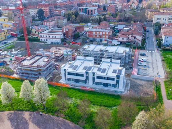 casa indipendente in vendita a Carpi in zona Centro Storico