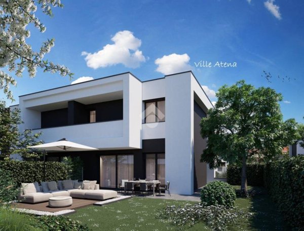 casa indipendente in vendita a Carpi in zona Centro Storico