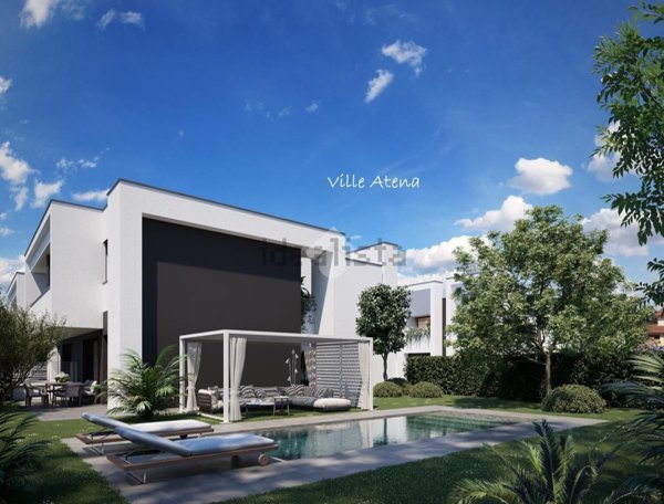 casa indipendente in vendita a Carpi in zona Centro Storico