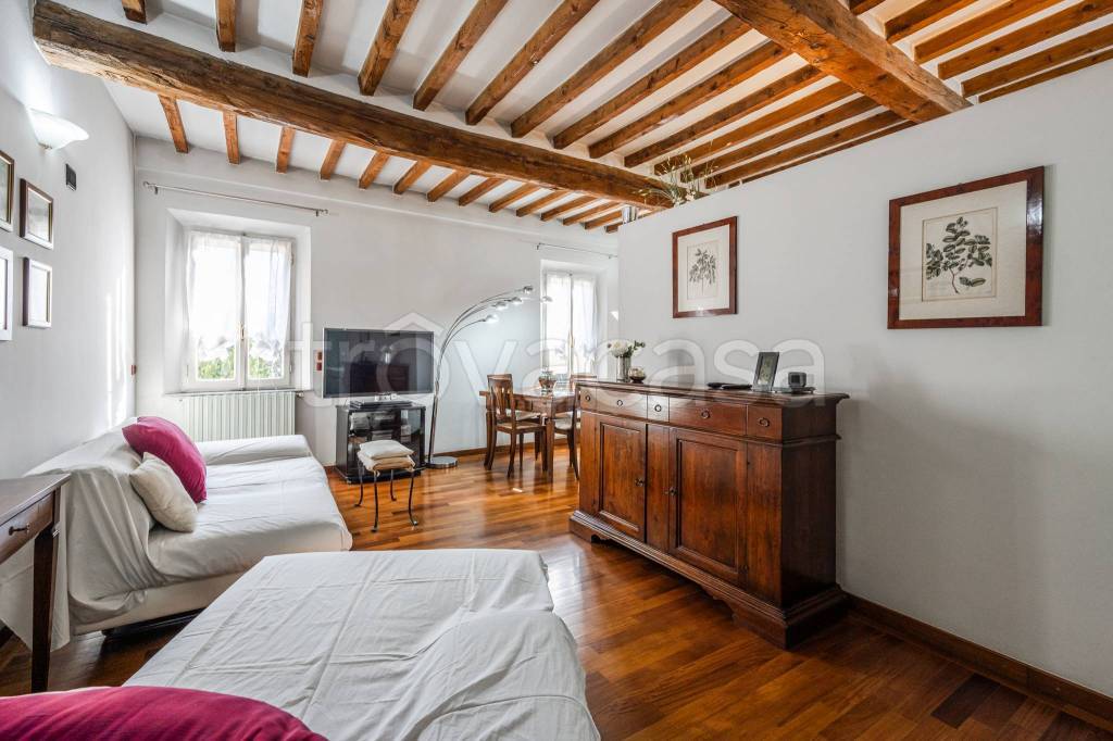 casa indipendente in vendita a Carpi in zona Centro Storico