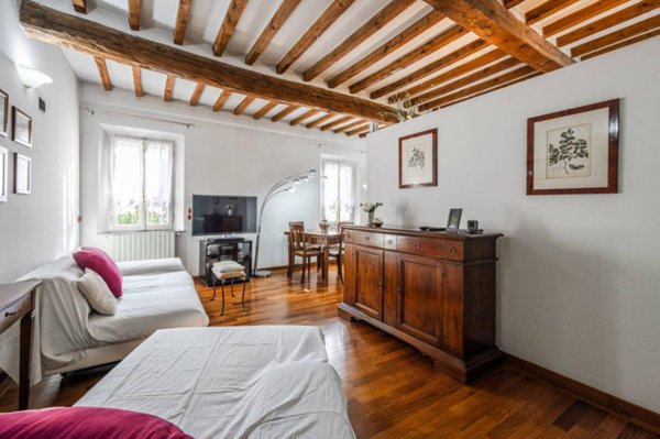 casa indipendente in vendita a Carpi in zona Centro Storico