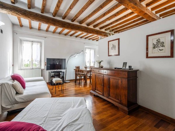 casa indipendente in vendita a Carpi in zona Centro Storico