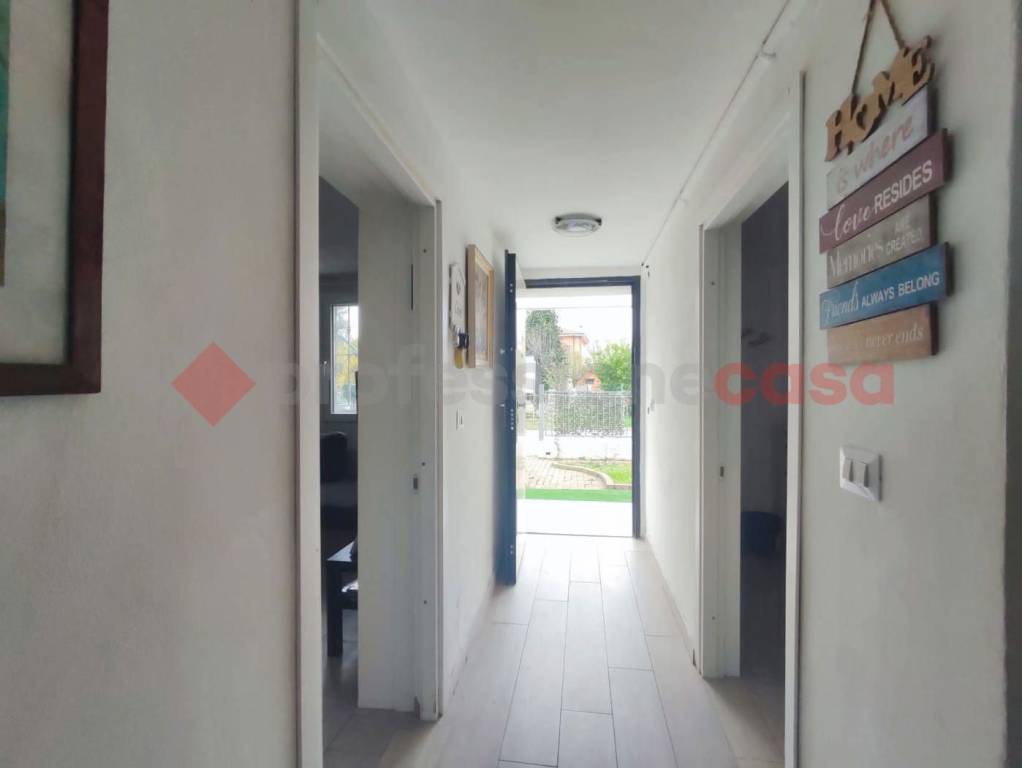 casa indipendente in vendita a Carpi in zona San Marino