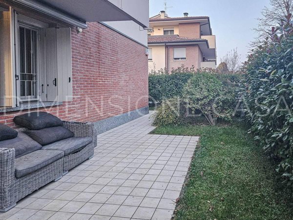 appartamento in vendita a Carpi in zona Cibeno Pile