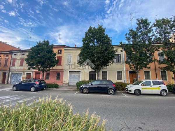 casa indipendente in vendita a Carpi