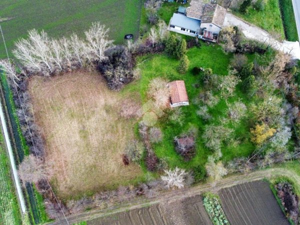 casa indipendente in vendita a Carpi in zona San Marino