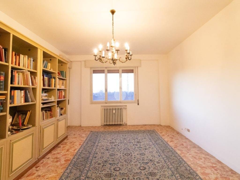 appartamento in vendita a Carpi in zona Centro Storico