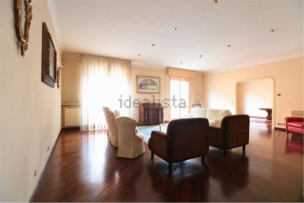 appartamento in vendita a Carpi in zona Centro Storico