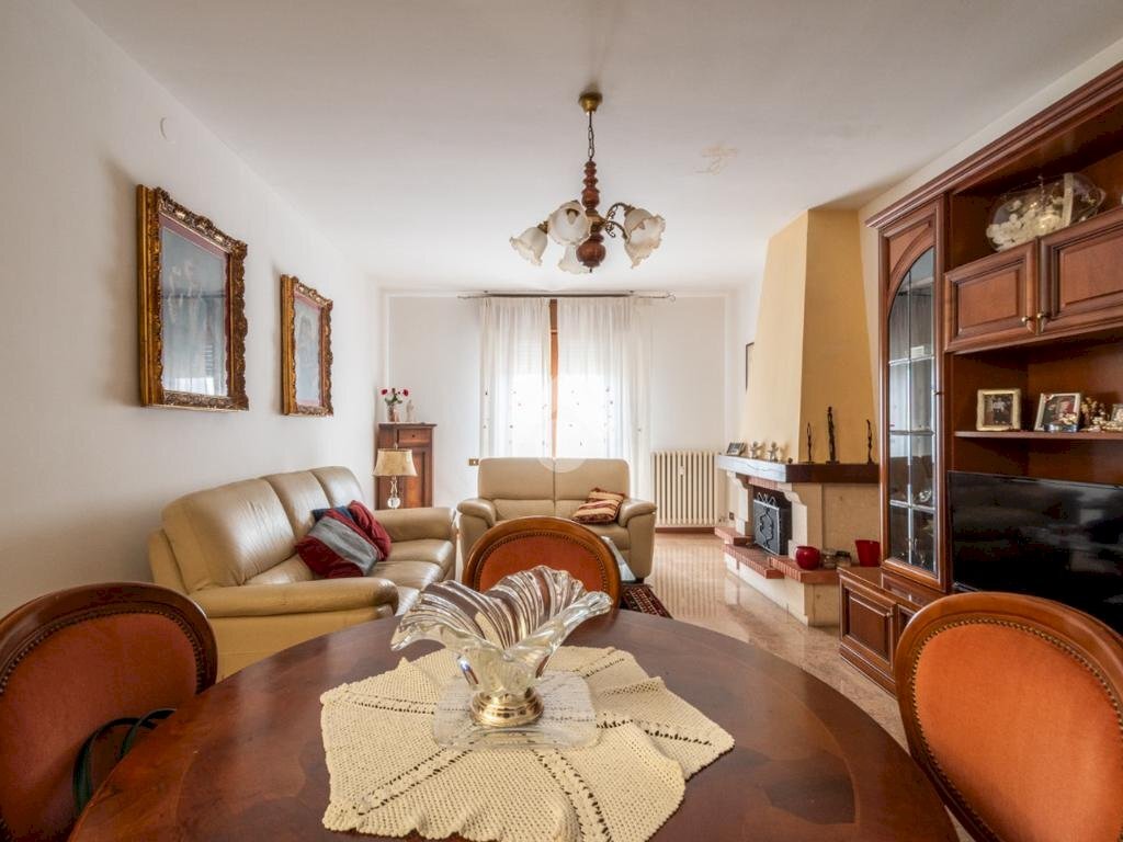 appartamento in vendita a Carpi