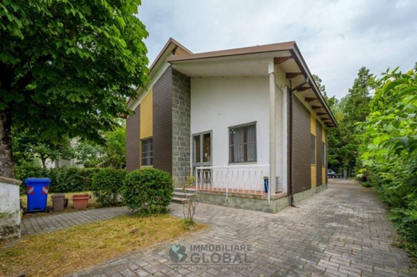 casa indipendente in vendita a Carpi in zona Quartirolo
