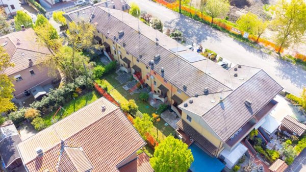 casa indipendente in vendita a Carpi in zona Fossoli