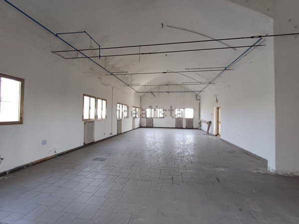 capannone in vendita a Carpi in zona Fossoli