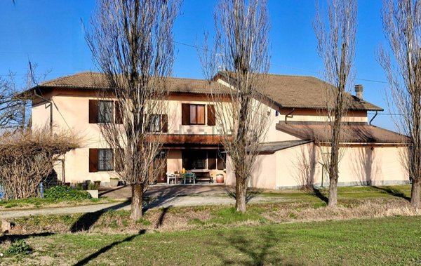 casa indipendente in vendita a Carpi in zona Budrione