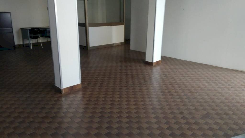 ufficio in vendita a Carpi