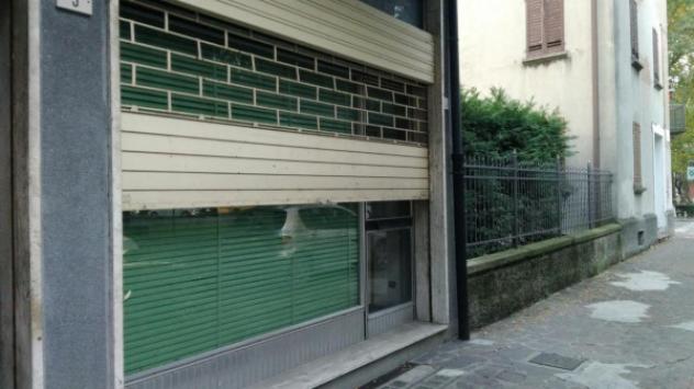 negozio in vendita a Carpi in zona Centro Storico