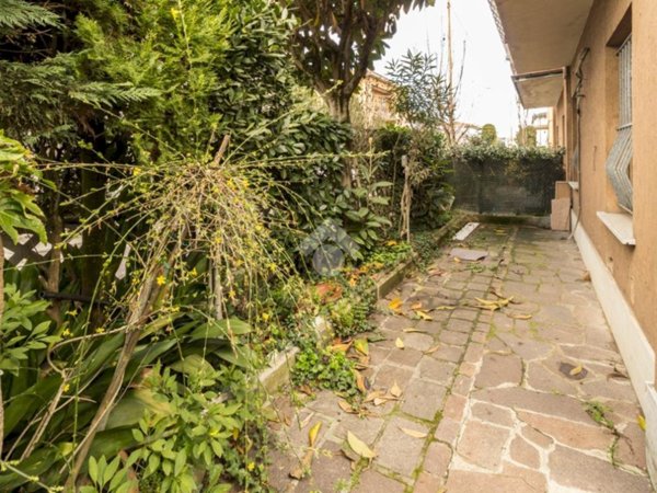 casa semindipendente in vendita a Carpi