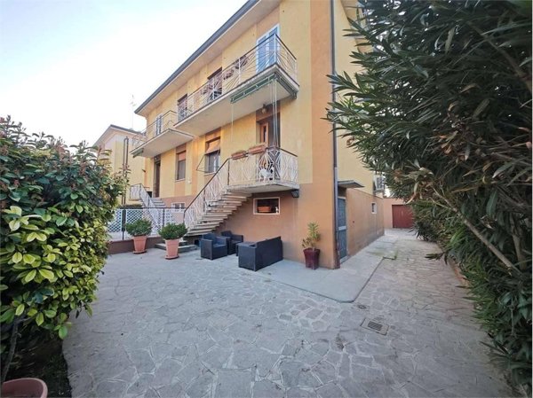 casa indipendente in vendita a Carpi
