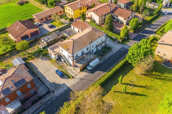 casa indipendente in vendita a Carpi in zona Santa Croce