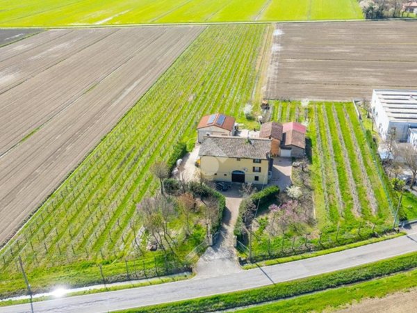 terreno agricolo in vendita a Carpi