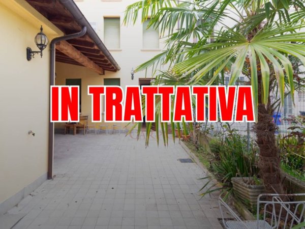 casa indipendente in vendita a Carpi in zona Cortile