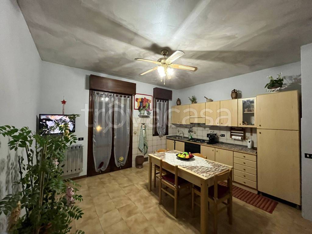 appartamento in vendita a Carpi in zona Cibeno Pile