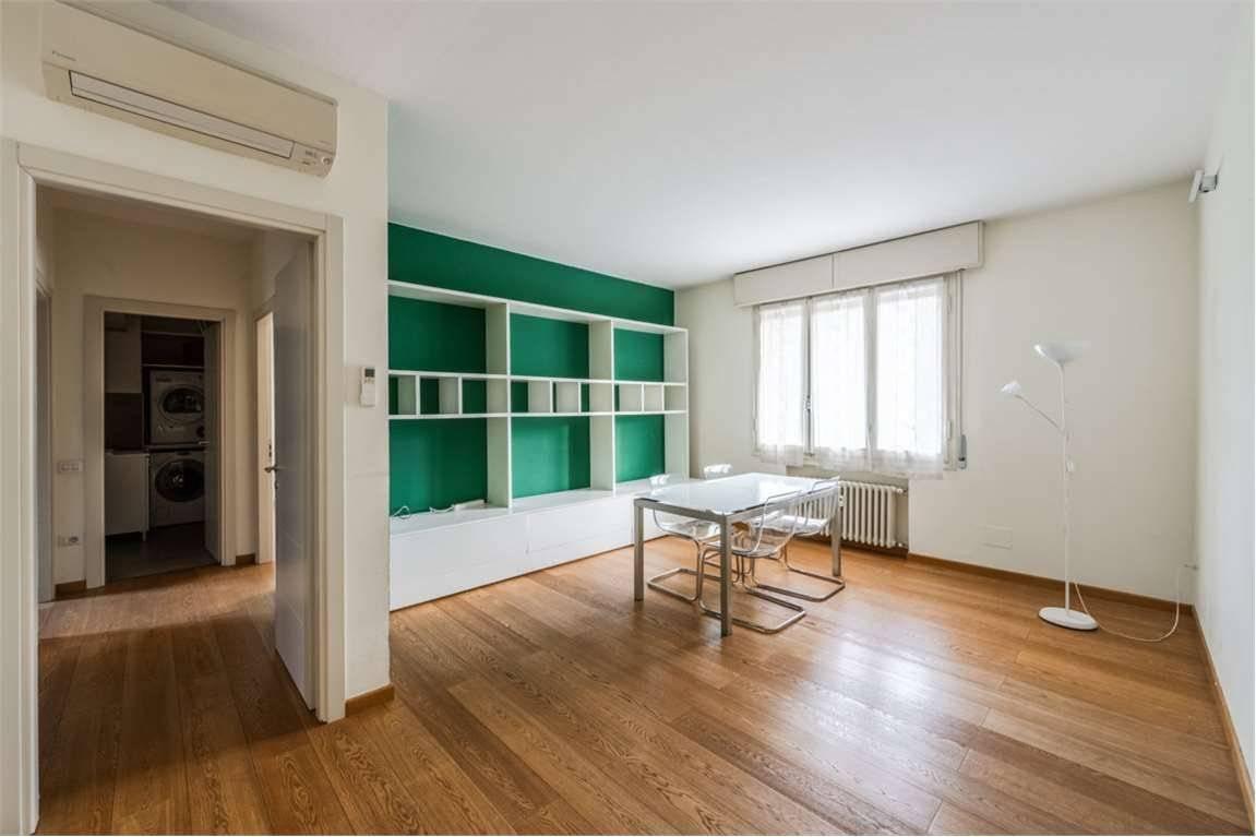 appartamento in vendita a Carpi in zona Centro Storico