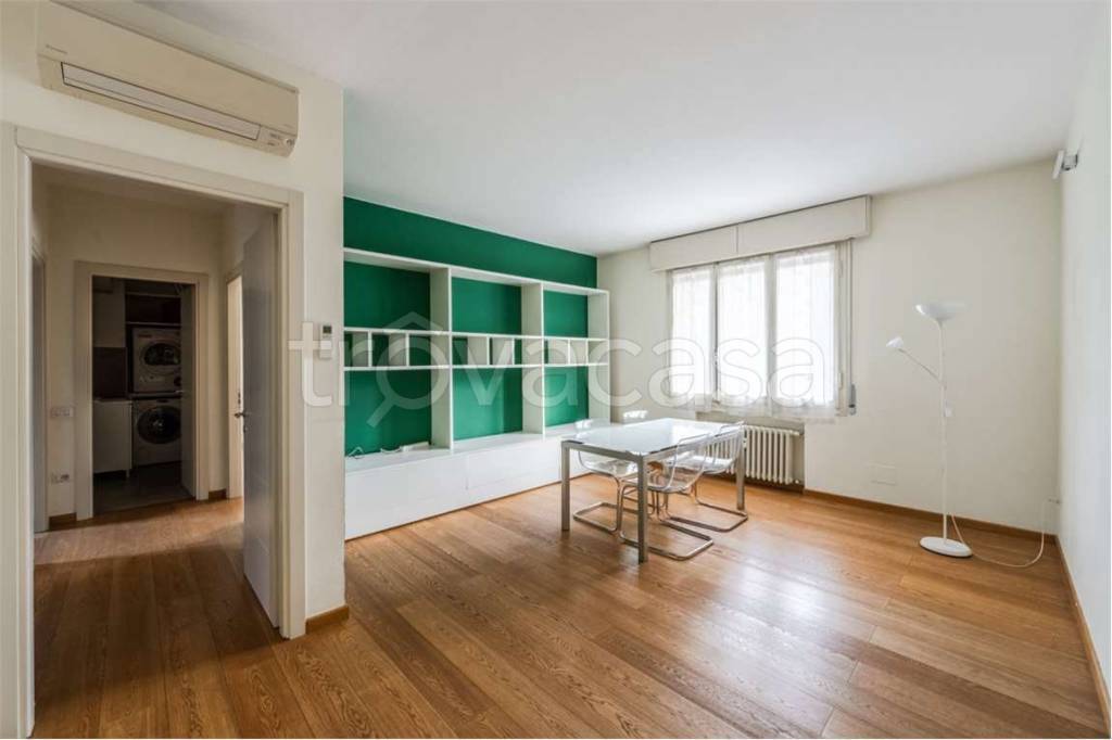appartamento in vendita a Carpi in zona Centro Storico