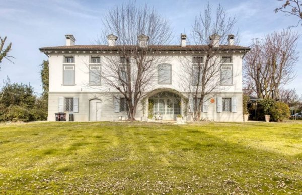 casa indipendente in vendita a Carpi