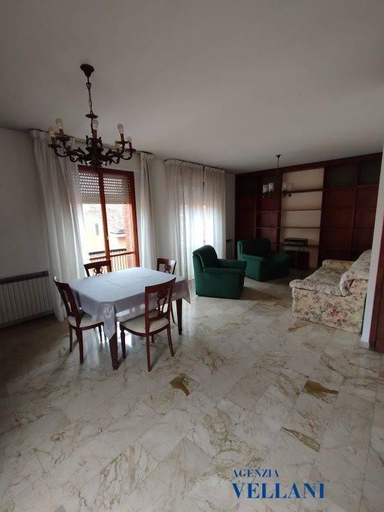 appartamento in vendita a Carpi in zona Centro Storico