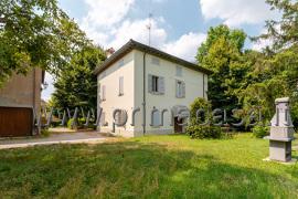 casa indipendente in vendita a Carpi in zona Santa Croce