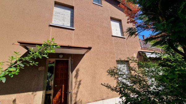 casa indipendente in vendita a Carpi