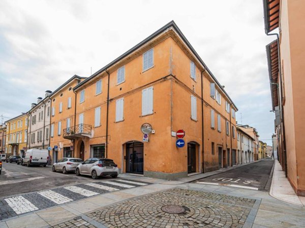appartamento in vendita a Carpi in zona Centro Storico