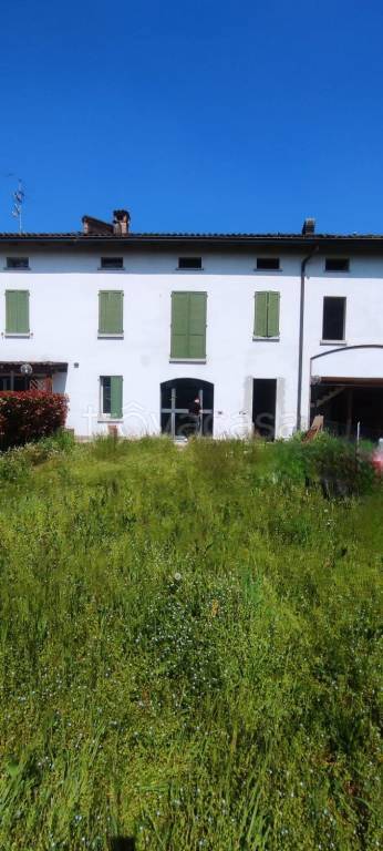 appartamento in vendita a Carpi in zona Cortile
