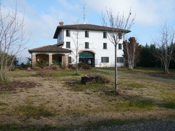 casa indipendente in vendita a Carpi