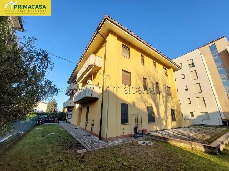 appartamento in vendita a Carpi in zona Fossoli
