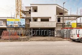 appartamento in vendita a Carpi in zona Centro Storico