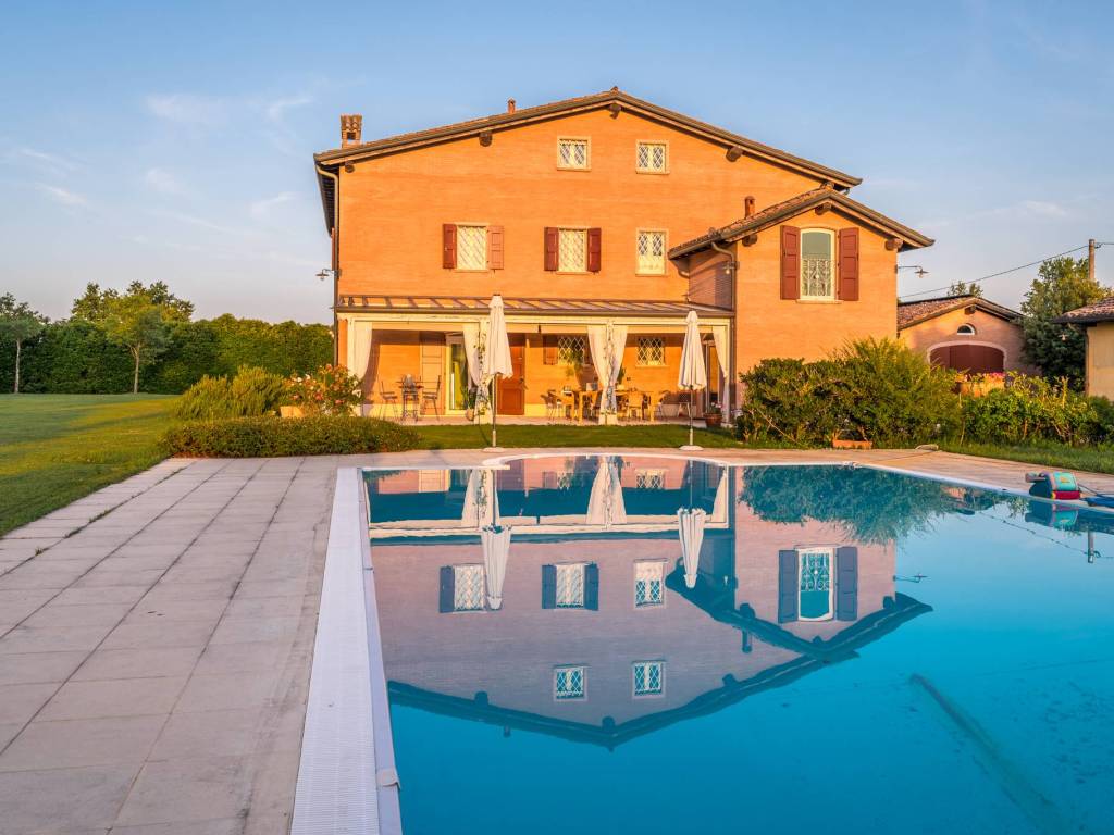 villa in vendita a Carpi in zona Santa Croce