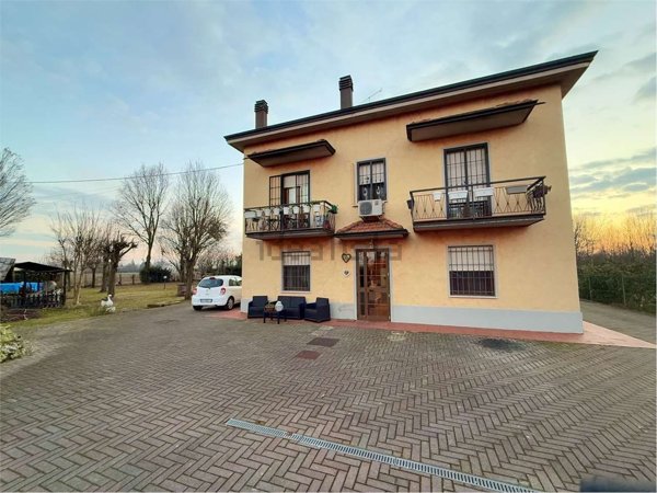casa indipendente in vendita a Carpi in zona San Marino