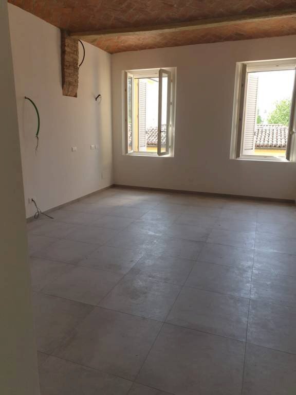 appartamento in vendita a Carpi in zona Centro Storico