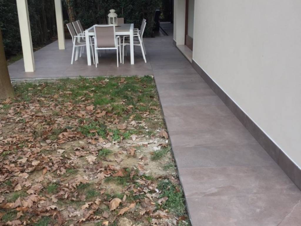 casa indipendente in vendita a Carpi in zona Fossoli