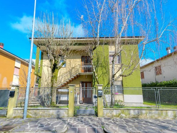 casa indipendente in vendita a Carpi in zona Cibeno Pile