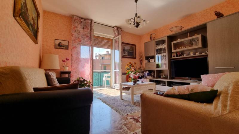 appartamento in vendita a Carpi in zona Quartirolo
