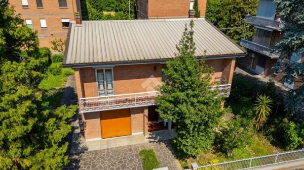 casa indipendente in vendita a Carpi