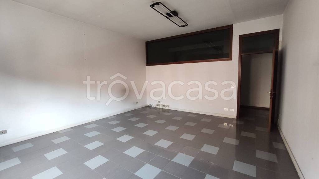 appartamento in vendita a Carpi in zona Centro Storico