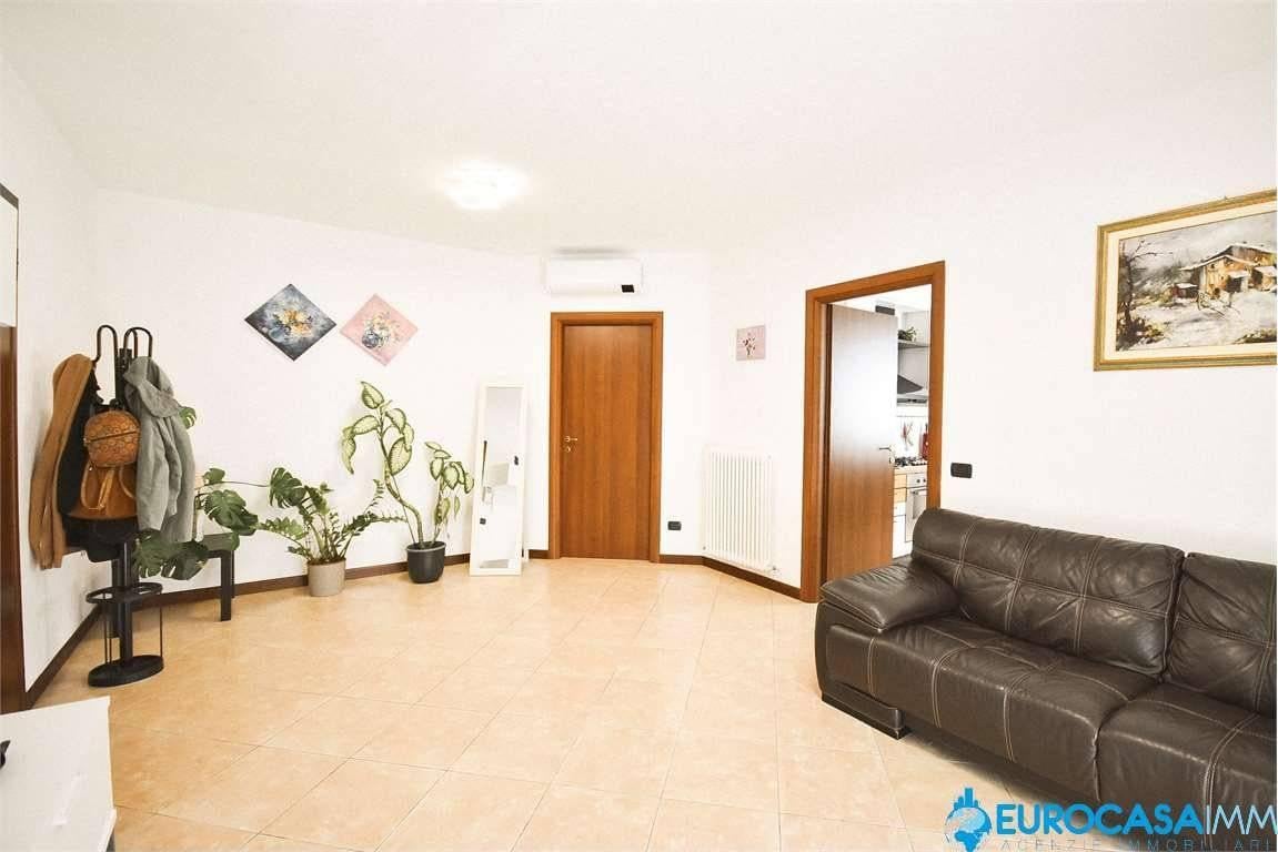 appartamento in vendita a Carpi in zona Santa Croce