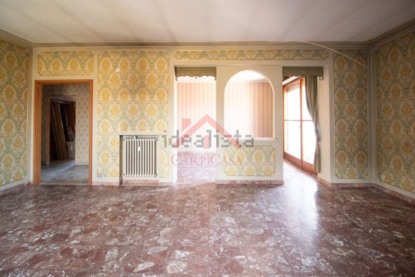 appartamento in vendita a Carpi in zona Centro Storico